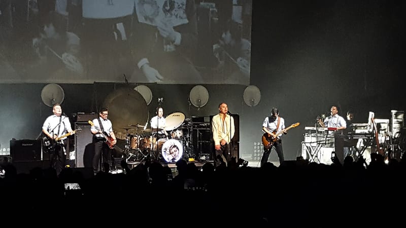 Morrissey откроет выступление Tool на фестивале Riot Fest 2026