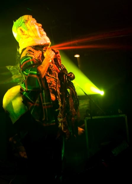 Умер Чак Варга - сооснователь GWAR, выступавший в образе Sexecutioner