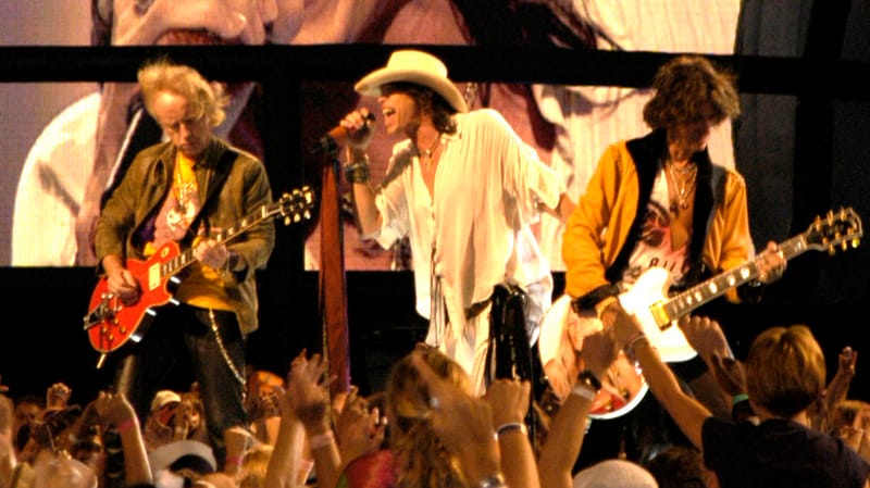 Aerosmith намекнули на возвращение: таинственный анонс у Hollywood Bowl